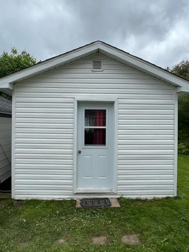 Cozy Chalet Near The Beach Shediac Exteriér fotografie
