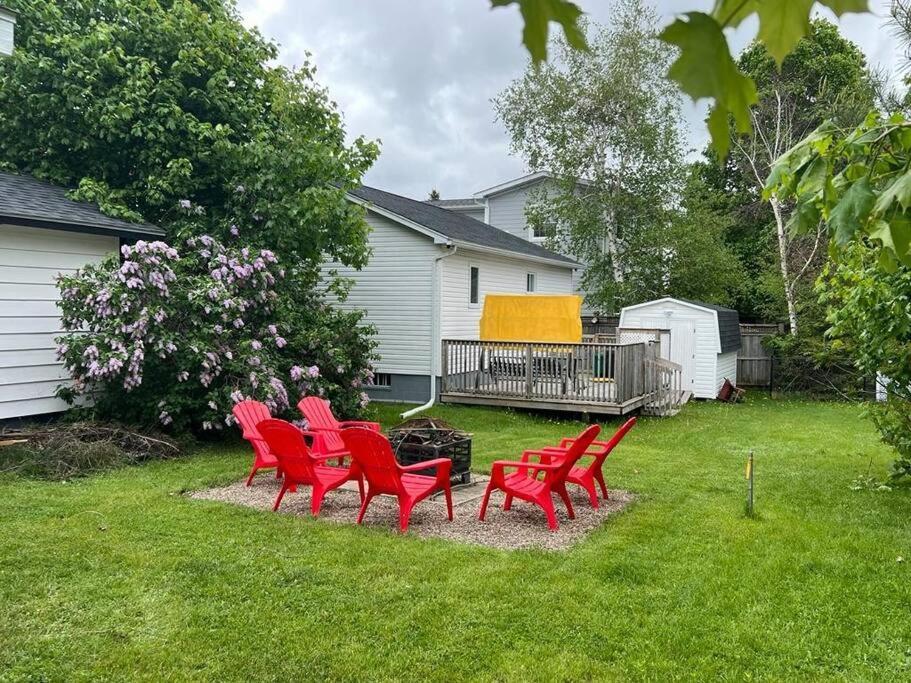 Cozy Chalet Near The Beach Shediac Exteriér fotografie
