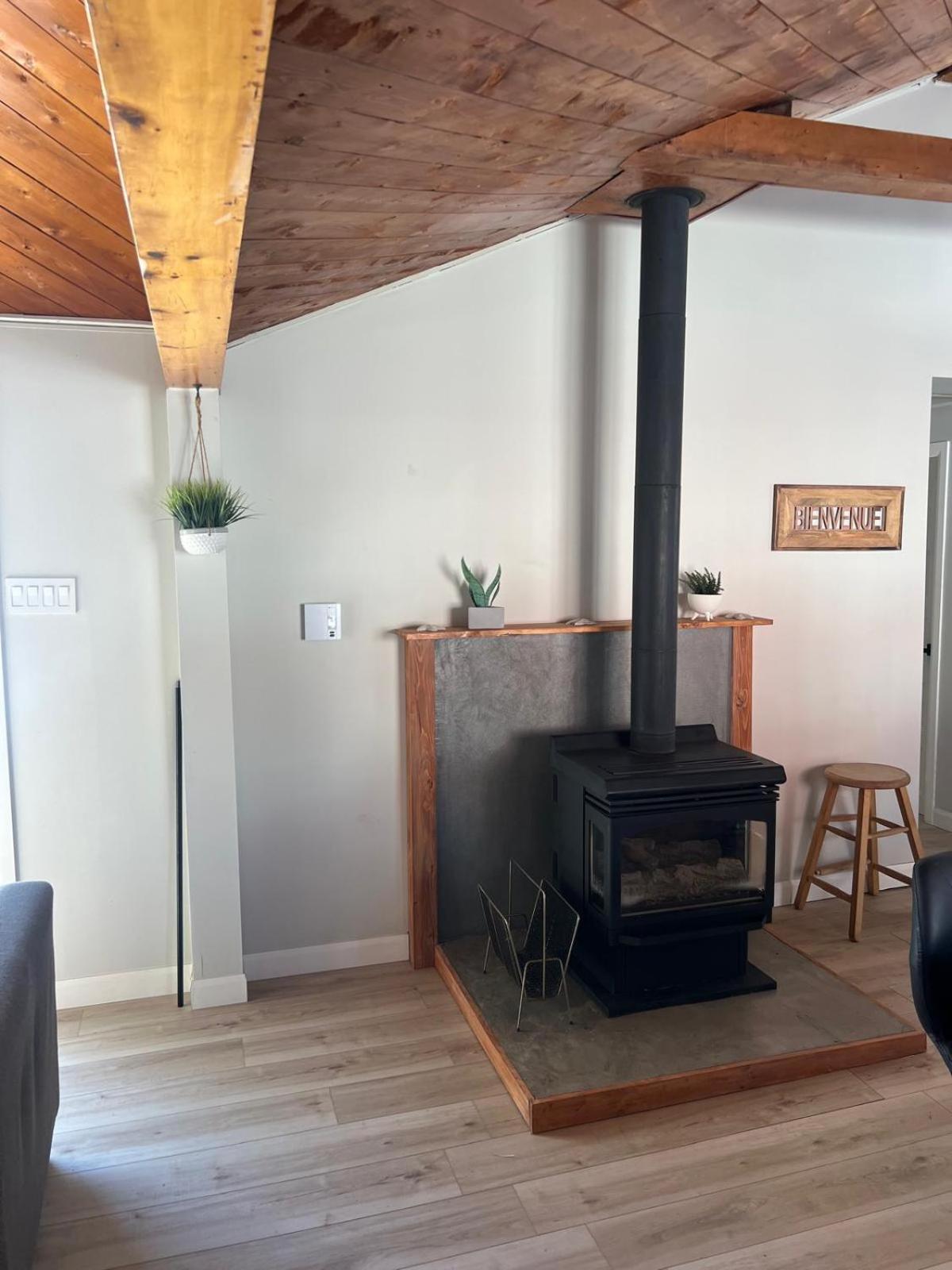 Cozy Chalet Near The Beach Shediac Exteriér fotografie